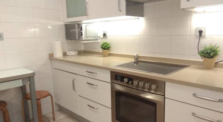 Fully equipped rental apartment | Close to Azkuna Zentroa | Dogs allowed — photo 4