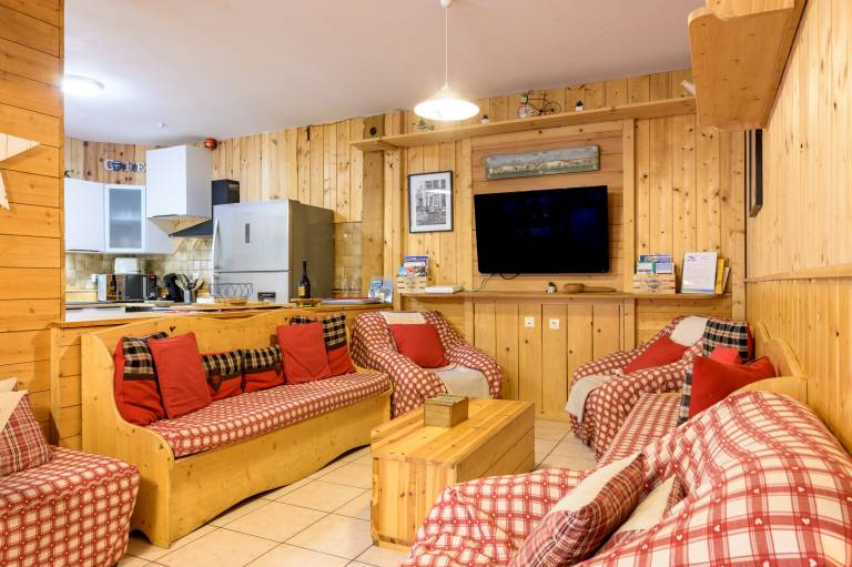 Apartment 'Des Sapins' with Mountain View, Private Terrace and Wi-Fi — photo 4
