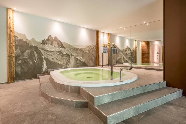 Kreuzkofel Apartment with Shared Whirlpool & Garden — photo 5