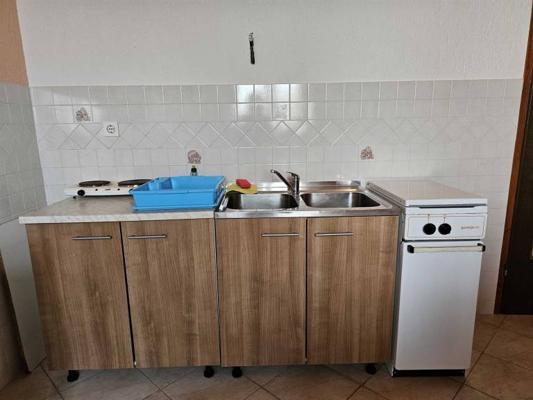 Apartment with garden — photo 4