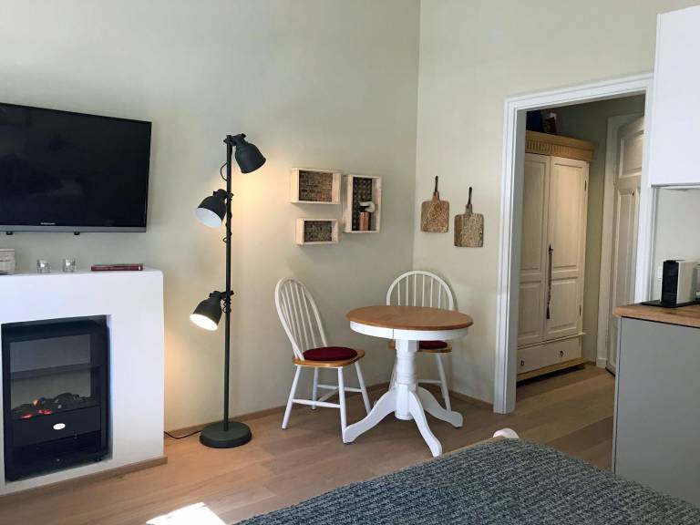 Holiday apartment with patio | Mountain view — photo 4