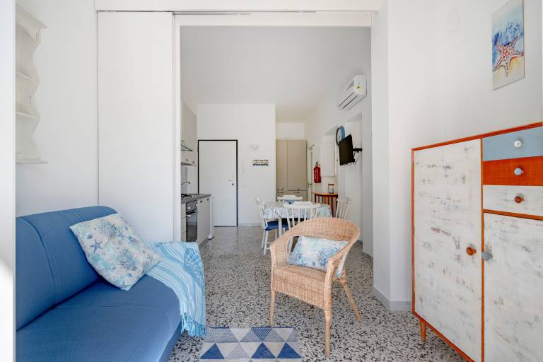 Children-friendly beautiful apartment with fast internet | City view | Beach nearby | Dogs allowed — photo 3