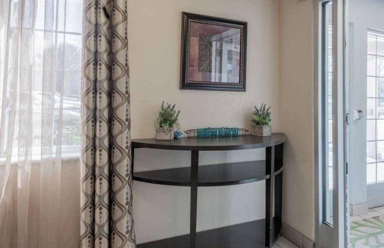 Sonesta Simply Suites Silicon Valley Santa Clara — photo 4