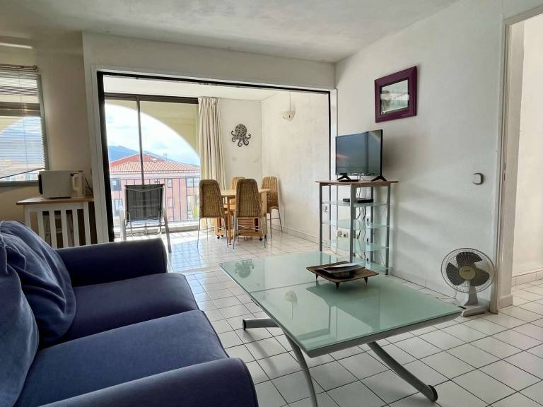Superb 4-Room Duplex with Terrace and Parking 150m from the Sea — photo 4