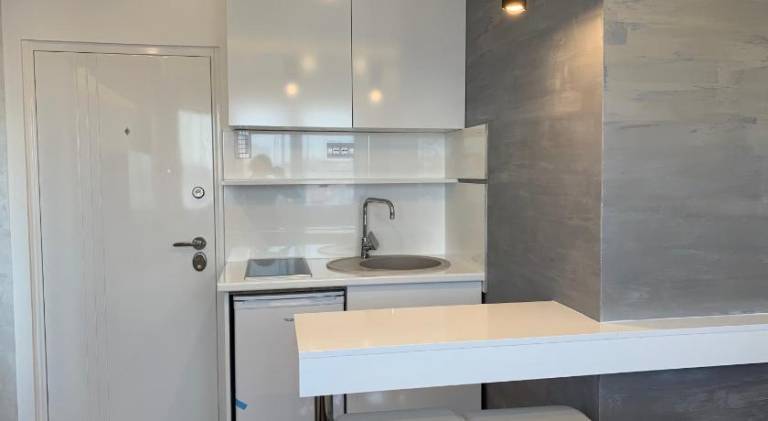 Holiday apartment with patio & hot tub | Next to Nikola Tesla Museum | Good for workation — photo 4