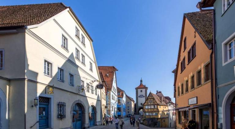 Gastehaus Plonlein - Hotel Goldener Hirsch Rothenburg in Ansbach