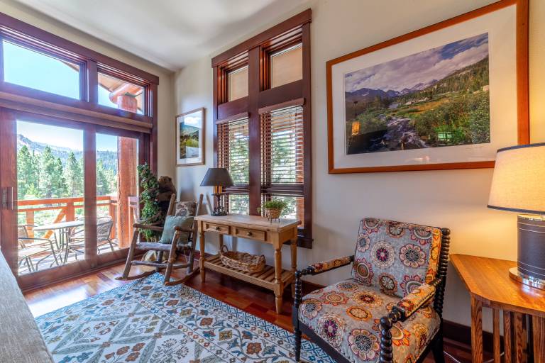 Vacation home with jacuzzi & BBQ | Mountain view — photo 3