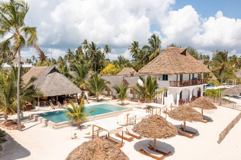 Cinnamon Hotel in Jambiani