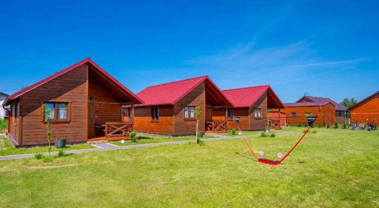 Lodge with grill, jacuzzi & garden | Pets allowed — photo 5