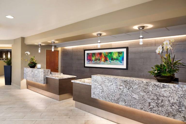 Embassy Suites by Hilton San Antonio Airport — photo 5