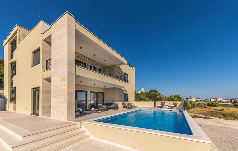 House  Kaštel Stari