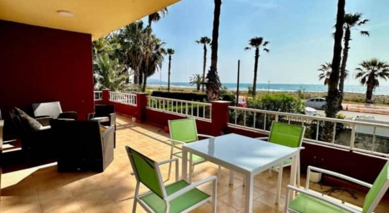 Villa with yard, private pool & barbecue — photo 4