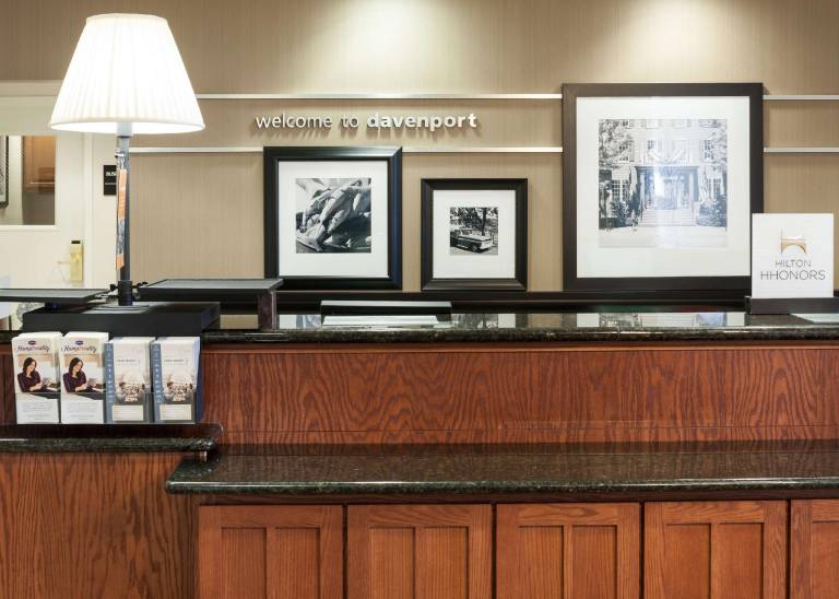 Hampton Inn & Suites Davenport — photo 4