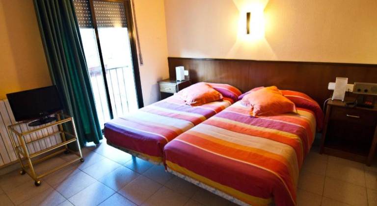 Hostal Les Collades — photo 2