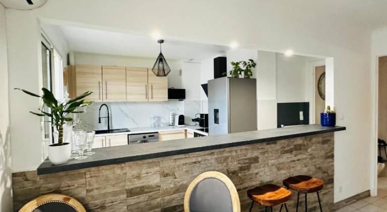 Rental apartment | Pets allowed in Antibes