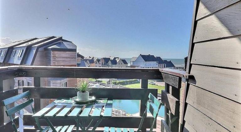 Holiday apartment with terrace | Good for workation — photo 5