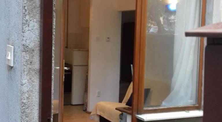 Apartment with 1 room for 4 persons — photo 3