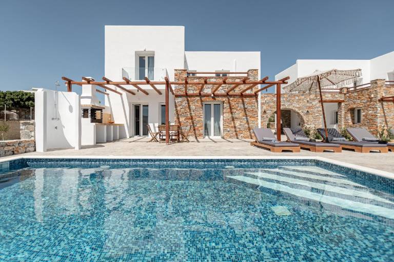Villa Margarita with Private Pool and Sea View in Naxos