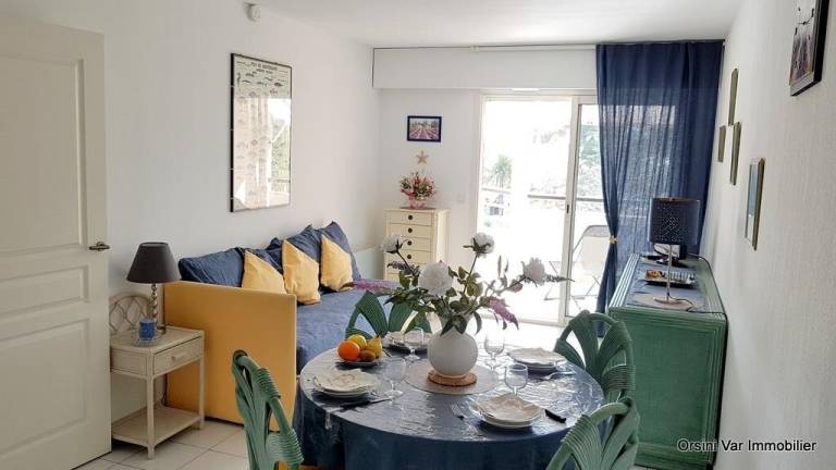 Rental apartment with pool | Pool view — photo 4
