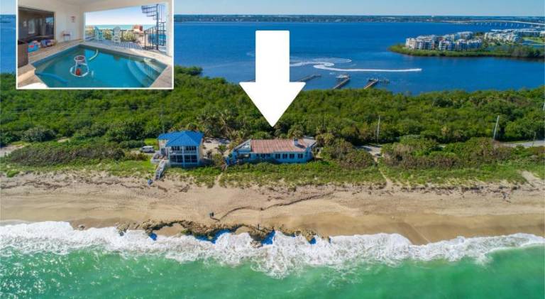 House with hot tub & pool in Stuart, FL