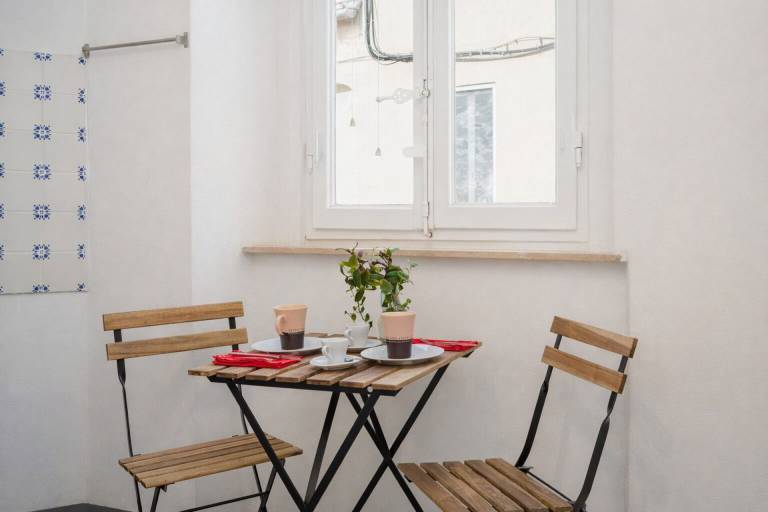 Apartment with patio | Next to Lucca Cathedral | City view — photo 5