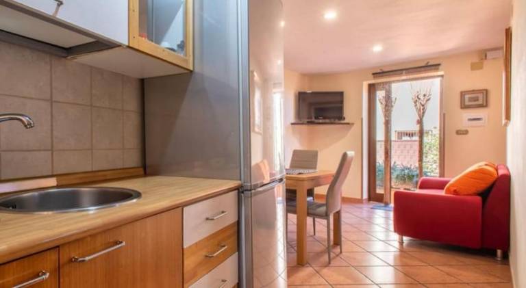 Rental apartment with terrace — photo 3