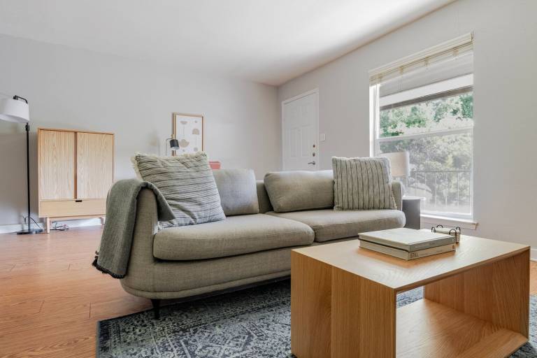 Apartment Cherrywood