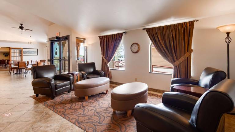 Best Western West Hills Inn — photo 3