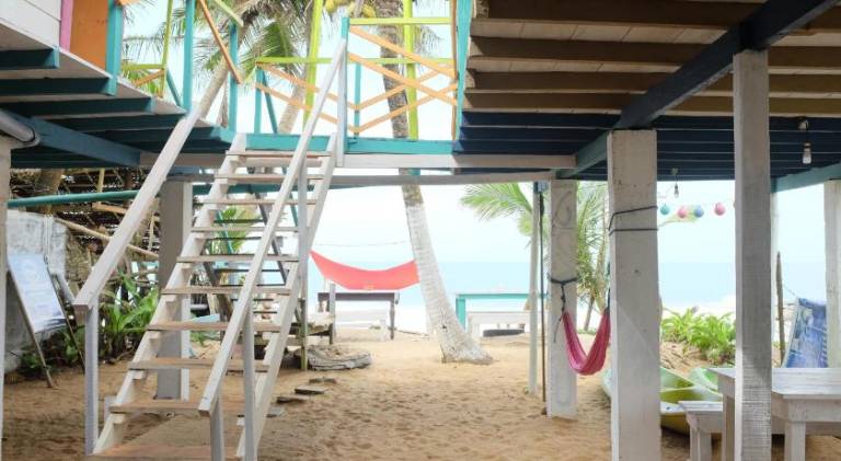 Ceylon Beach Home — photo 4