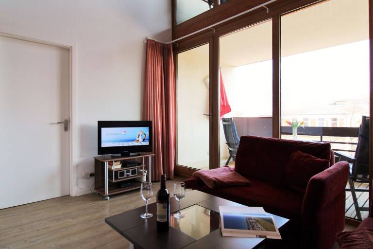 Mecklenburg WE 20: strandnahe und zentral gelegene 3-Zimmer-Fewo mit 2 Balkonen — photo 5