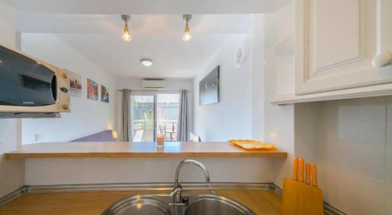 Pleasant holiday apartment with pool & patio | Close to the beach | Dogs allowed — photo 4