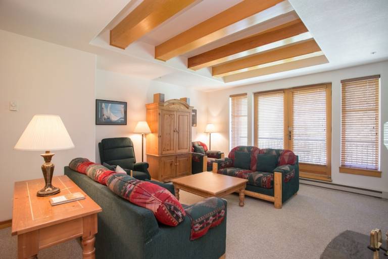 Condo  Solitude