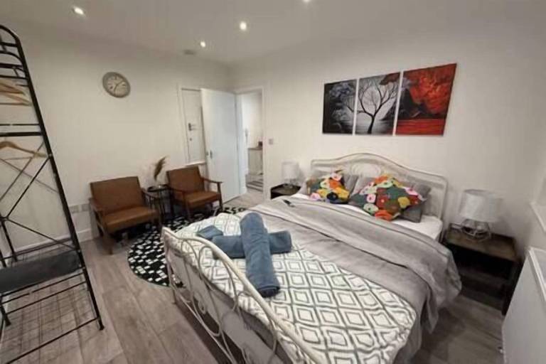 Apartment  Hayes