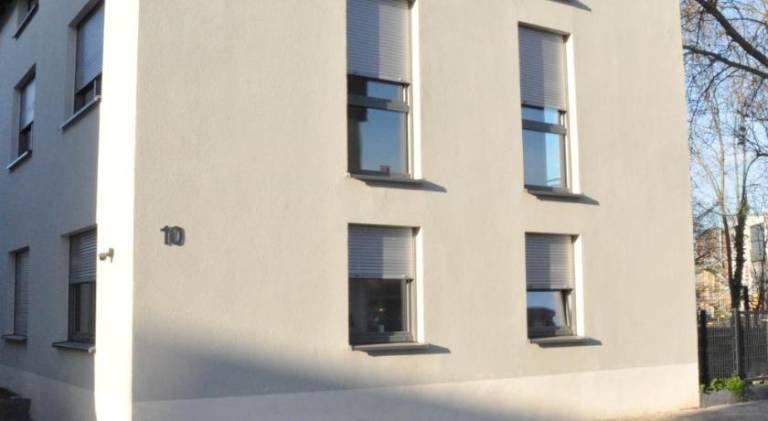 Holiday apartment with 1 room for 5 persons in Ruesselsheim