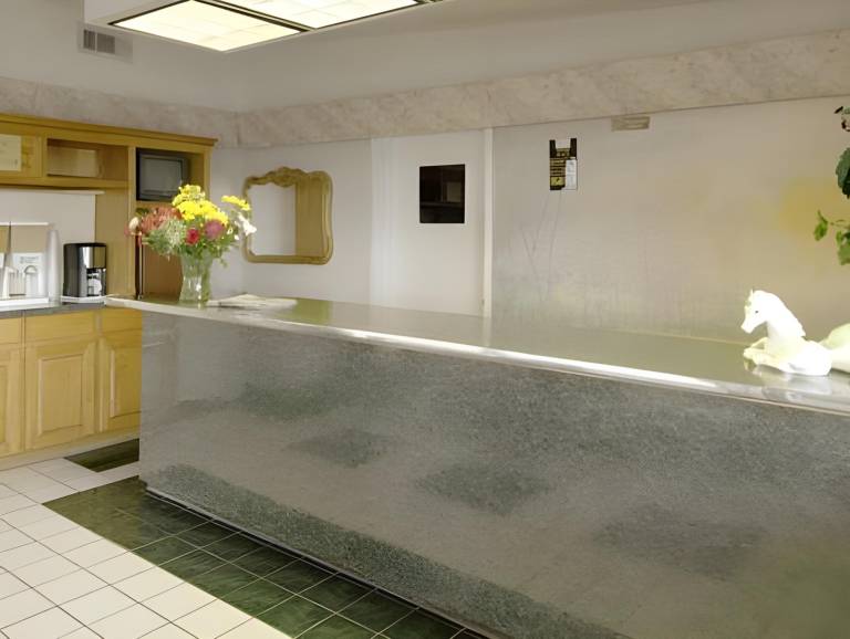 Delux Inn — photo 2
