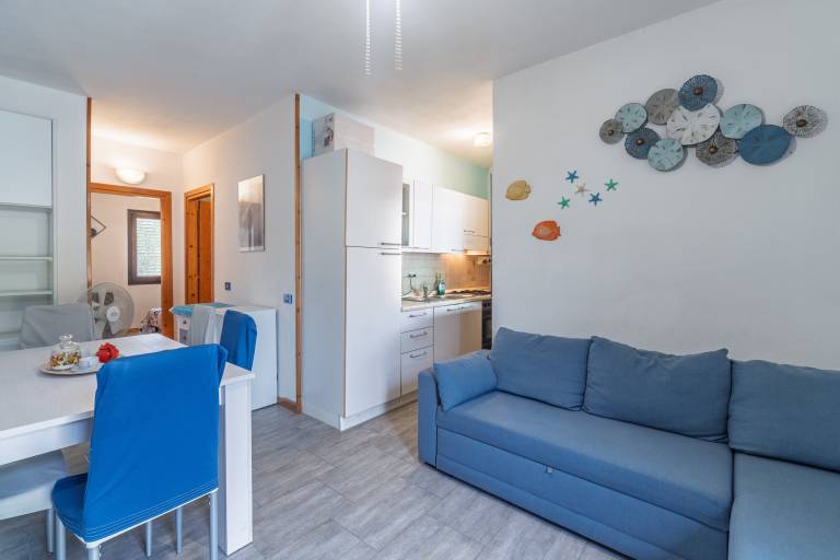 Holiday Home 'La Casa Del Bouganville' Near Beaches with Courtyard & Air Conditioning — photo 4