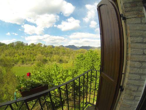 Apartment with barbeque, private pool & yard — photo 5