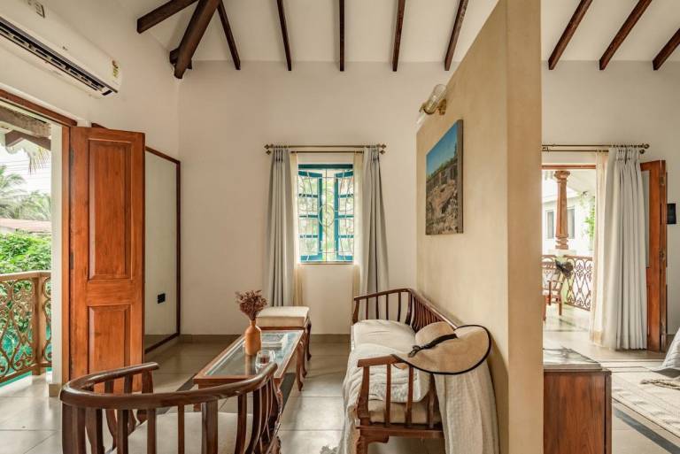 Sanctuary by RÊVE Escapes - Premium 3 BHK Villa Near Morjim Beach — photo 3
