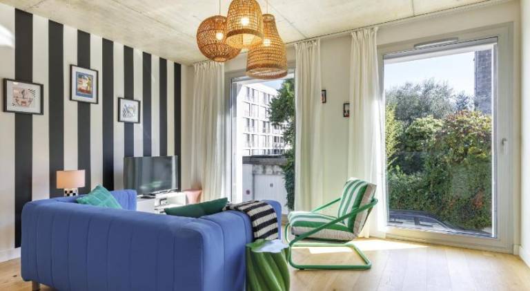 Holiday apartment | Near Cité du Vin | Suitable for remote work — photo 2