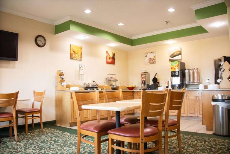 Wingate by Wyndham Sioux City — photo 5