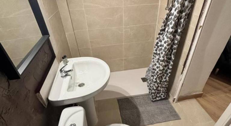 Rental apartment with 2 rooms for 6 persons — photo 2