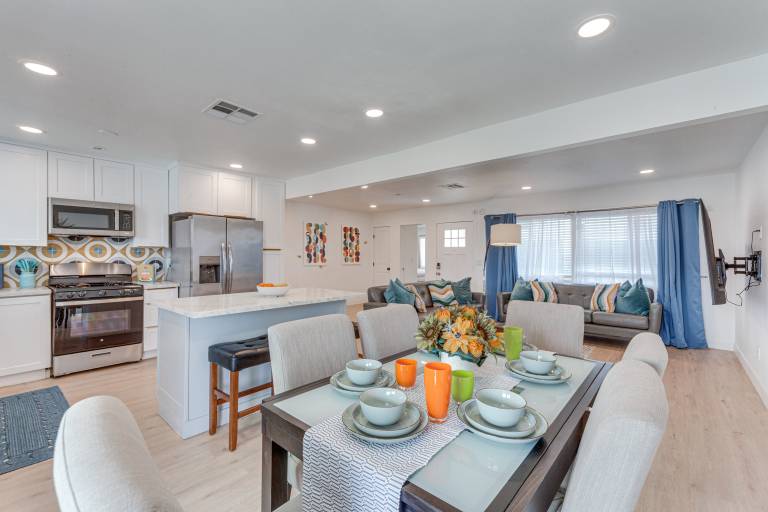 Luxurious Snowbird Haven 3 Mi to Dtwn Palm Springs — photo 5