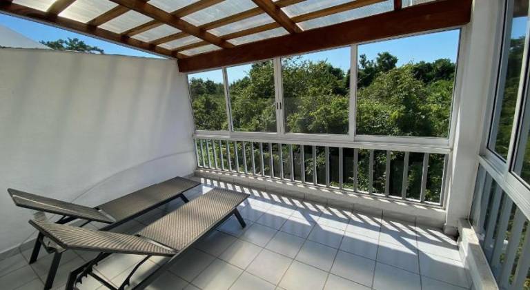 Vacation home with pool — photo 5
