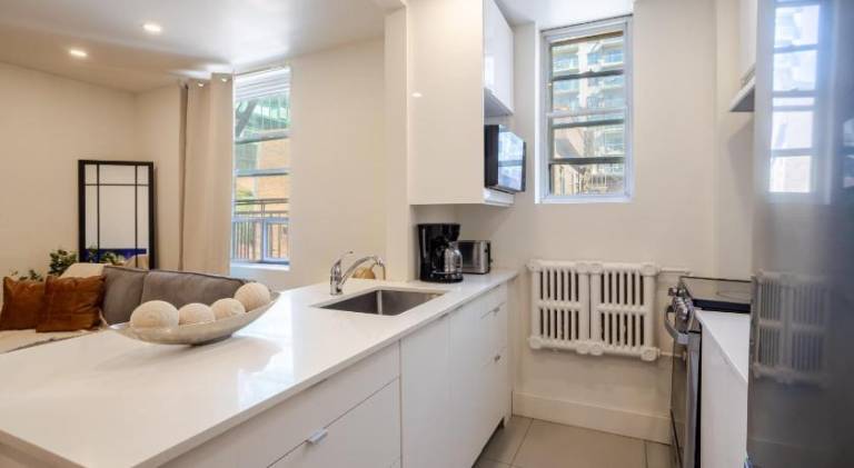 Rental apartment | Next to Notre-Dame Basilica | Perfect for remote work | Pet-friendly — photo 3