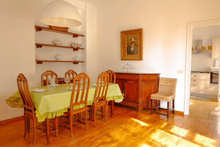 Villa Gabbianella relax e comodità direttamente sul lungolago di Maderno l’ideale per famiglie e amici. — photo 5