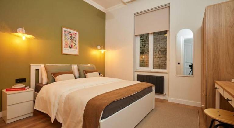 Spacious 6BR 3Bath AC in Center - Santur D5-6 — photo 4