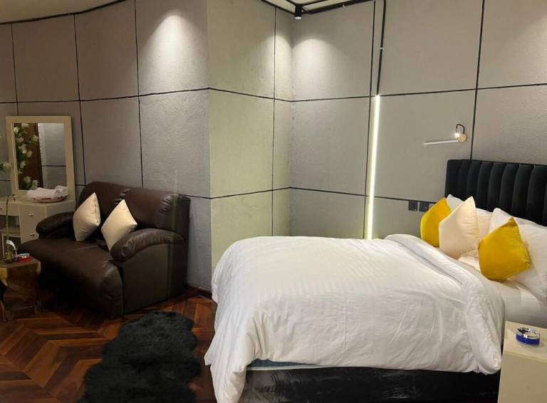 House with 1 room for 3 persons in Makkah