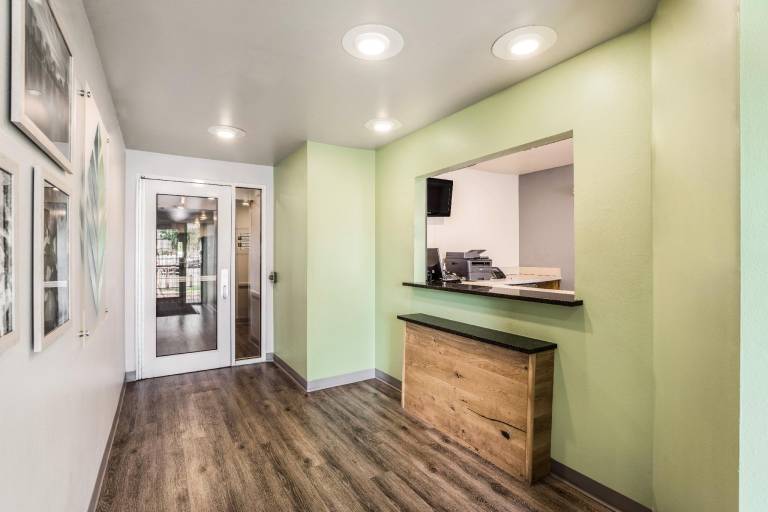 Extended Stay America Select Suites - Orlando - Sanford - Airport — photo 2