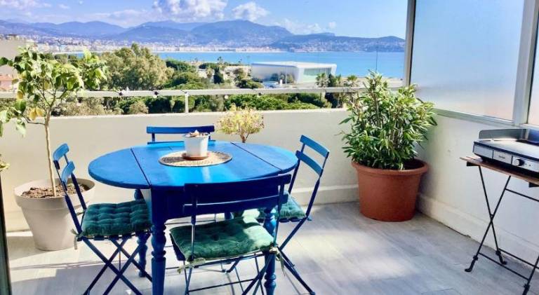 Holiday apartment | Dogs allowed in Nice