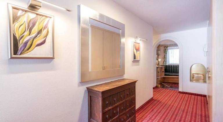 Rental apartment with garden & patio — photo 4